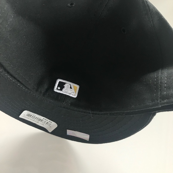 NWT New Era 59/50 fitter hat 7 3/8 - Picture 3 of 4